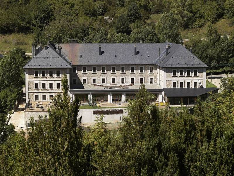 Hotel Santa Cristina Petit Spa Canfranc Exterior foto